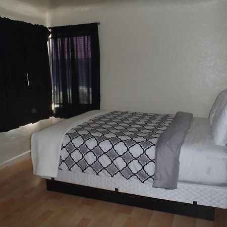 Grand Motel Williams Luaran gambar