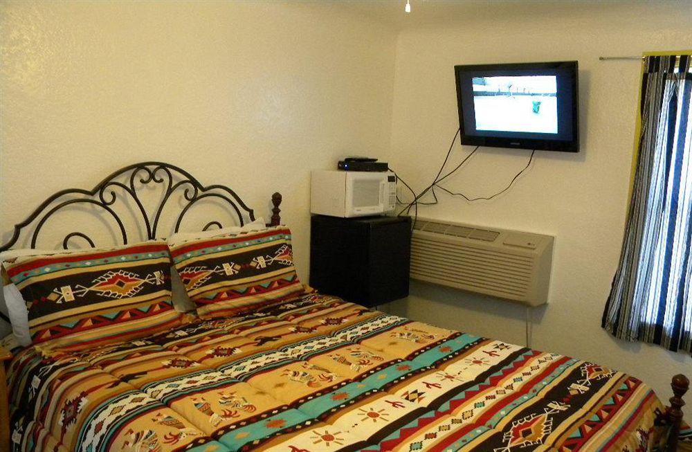Grand Motel Williams Luaran gambar