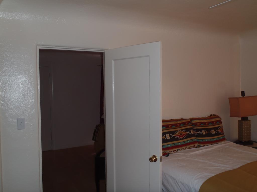 Grand Motel Williams Luaran gambar